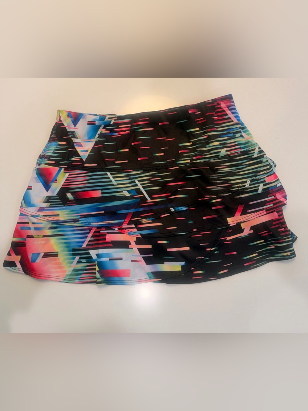 Lucky in Love Black Multicolor Geometric Athletic Mini tennis Skirt!EUC! Small